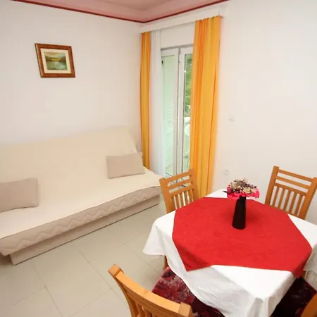 Apartment 3183c